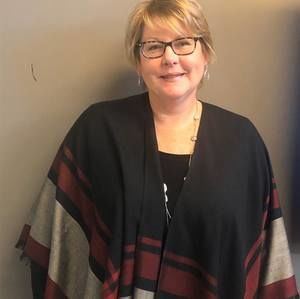 Meet your Posher, Debbie